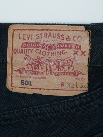 MÍCATA Levi’s 5 Pocket Black Denim Pants