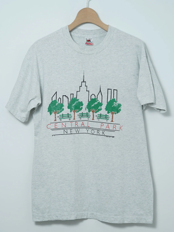 MÍCATA Fruit of the Loom Printed T-Shirt