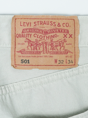 MÍCATA Levi’s 5 Pocket Ecru Denim Pants