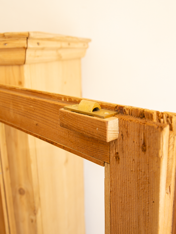 Glass Cabinet / ガラスキャビネット