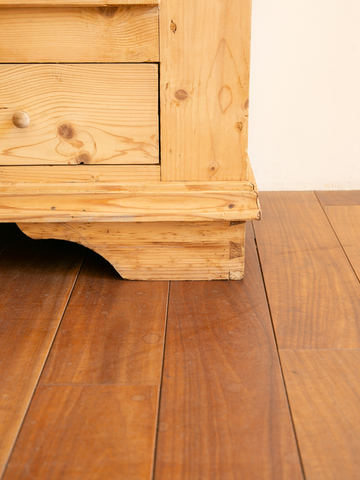 Glass Cabinet / ガラスキャビネット