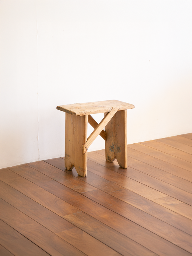Pine stool / パインスツール