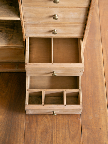 Cabinet (England 1920`s)