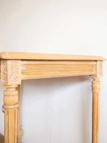 Table / テーブル