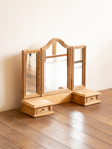 Mirror stand / ミラースタンド