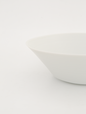 吉田直嗣 鉢 白