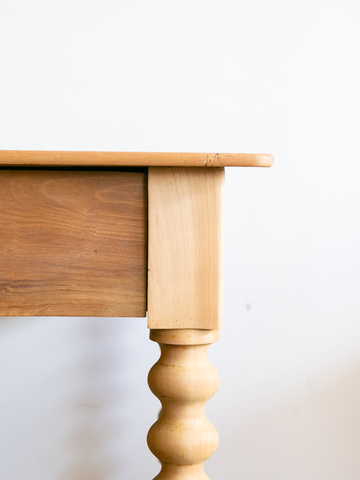 Cherry table (France 1940`s)