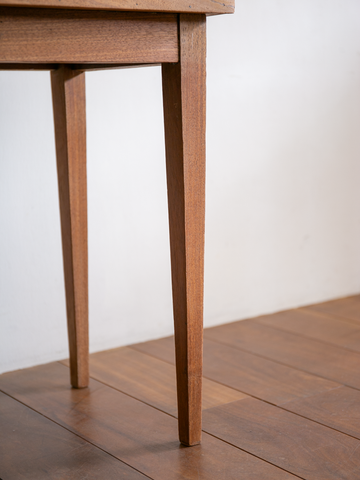 Side table / サイドテーブル