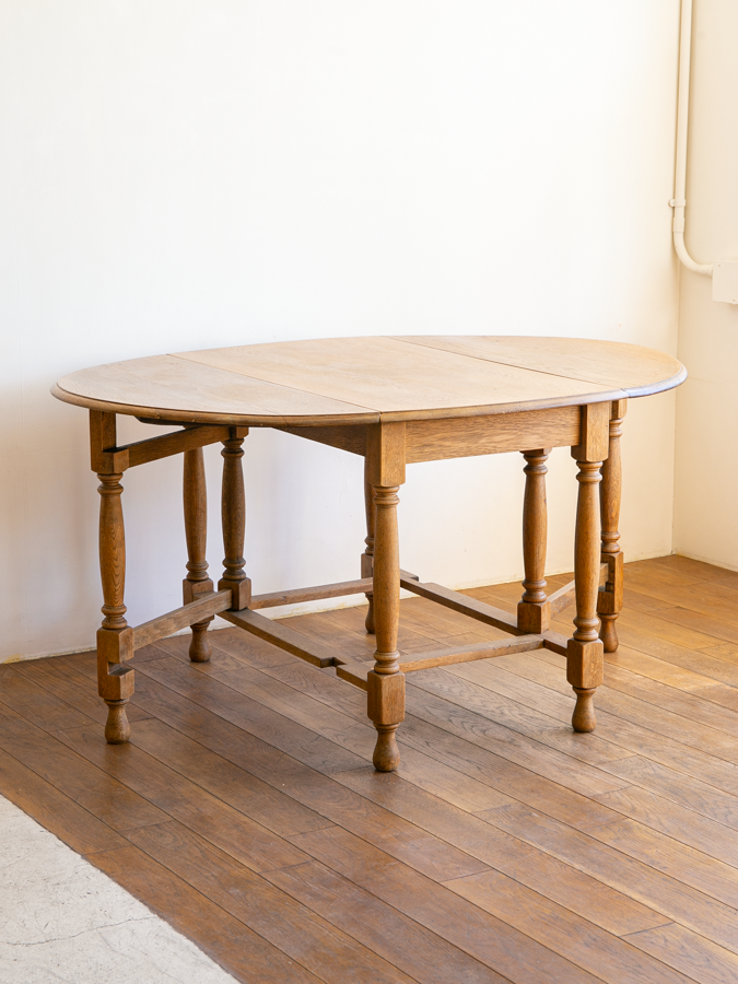Gate leg table (England 1950`s) – RECTOHALL Gate leg table (England 1950`s) – RECTOHALL