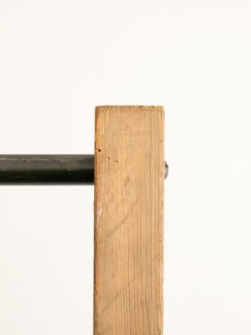 Hanger Rack (France)