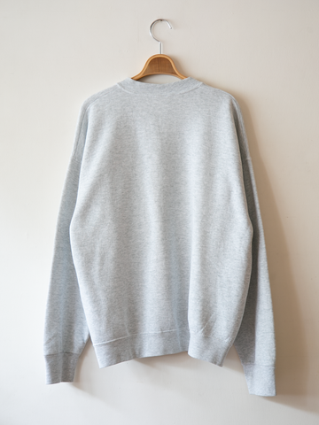 MÍCATA Fruit of the Loom Best Crew Neck Sweatshirt
