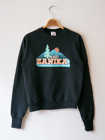MÍCATA Jerzees Crew Neck Sweatshirt