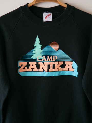 MÍCATA Jerzees Crew Neck Sweatshirt