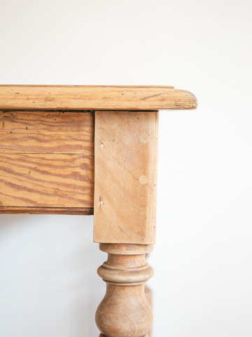 Pine desk / パインデスク