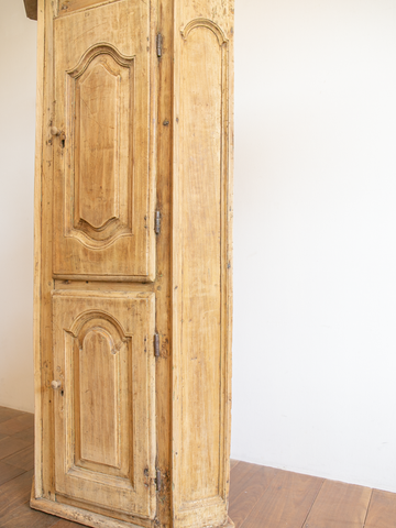 Corner cabinet / コーナーキャビネット