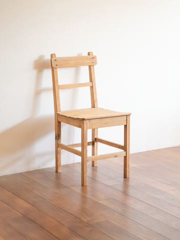 Pine chair / パインチェア