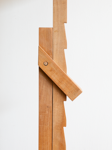 Expansible display stand / 飾り台