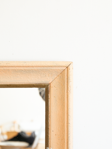 Large mirror / 大鏡