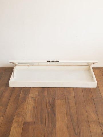 Show Case (England 1950`s)