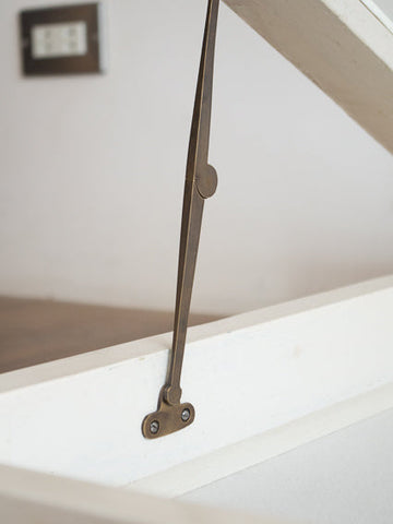 Show Case (England 1950`s)