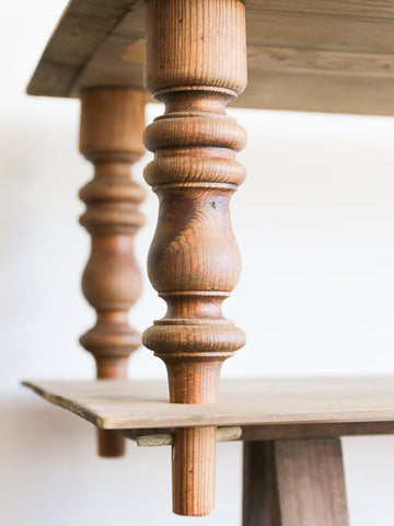 Display Shelf (France)