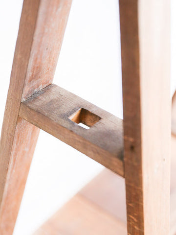 Display Shelf (France)