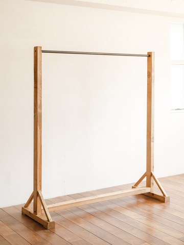 Hanger Rack (France)