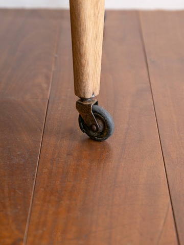 Oak Wagon (France 1940`s)