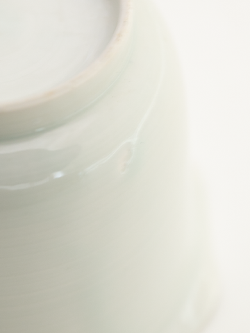 古伊万里白磁猪口 (江戸中期) 大 完品