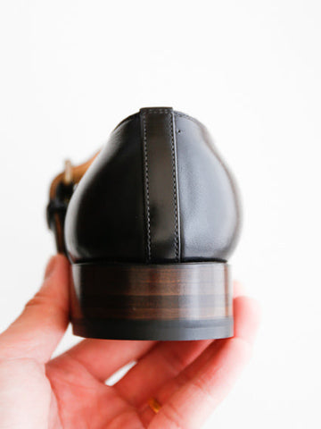 forme Ladies T strap shoes