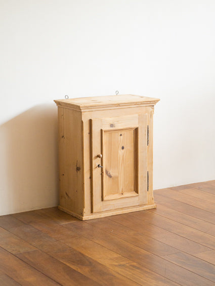 Cabinet (Germany 1940`s)