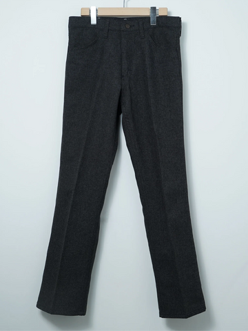 MÍCATA  Wrangler Wrancher Dress Jeans