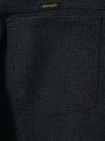 MÍCATA  Wrangler Wrancher Dress Jeans