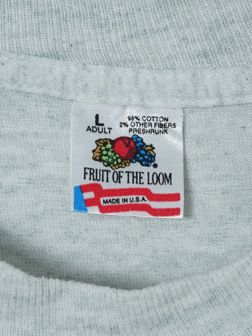 MÍCATA  Fruit of the Loom Printed T-Shirt