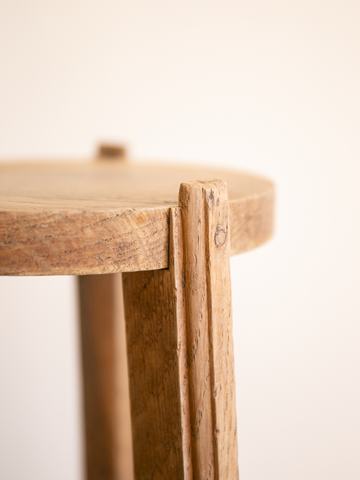 Flower stand / 花台