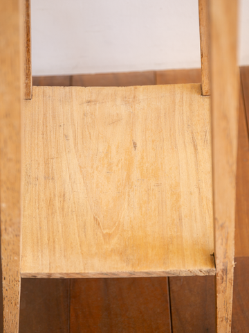 Flower stand / 花台