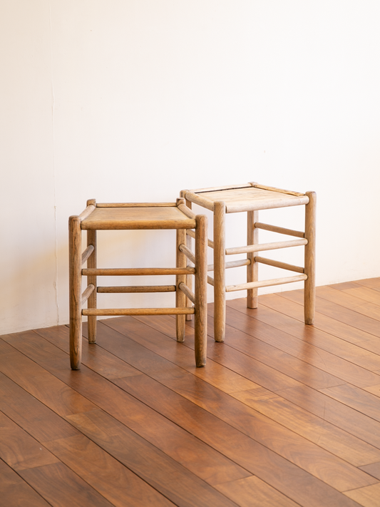 Stool / スツール