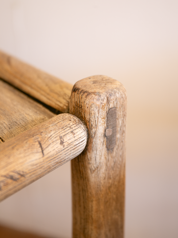 Stool / スツール