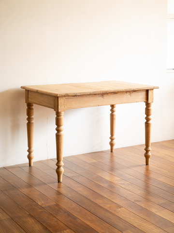 Pine table / パインテーブル