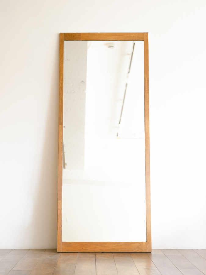 Mirror (England) RECTOHALL