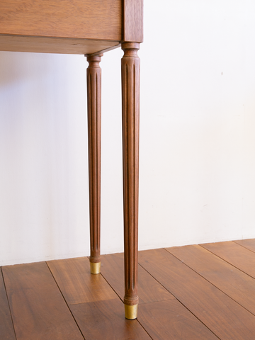 Side Table (Japan)