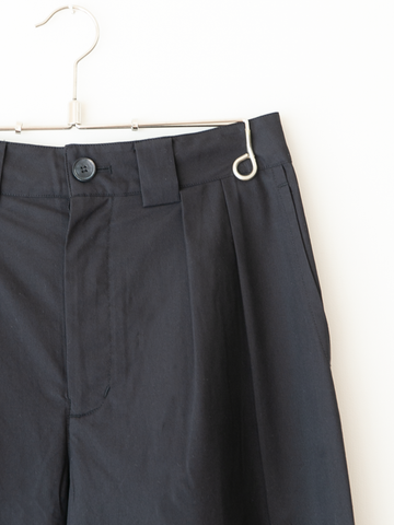 THE HINOKI Organic Cotton 2tuck Tapered Pants