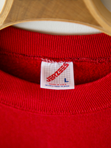 MÍCATA  Jerzees Crew Neck Sweatshirt
