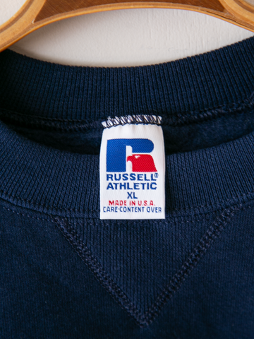 MÍCATA  Russell Athletic Crew Neck Sweatshirt