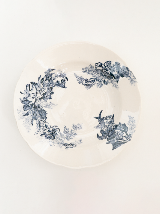 Plate (Japan 1920年代頃) - 染付花文大深皿