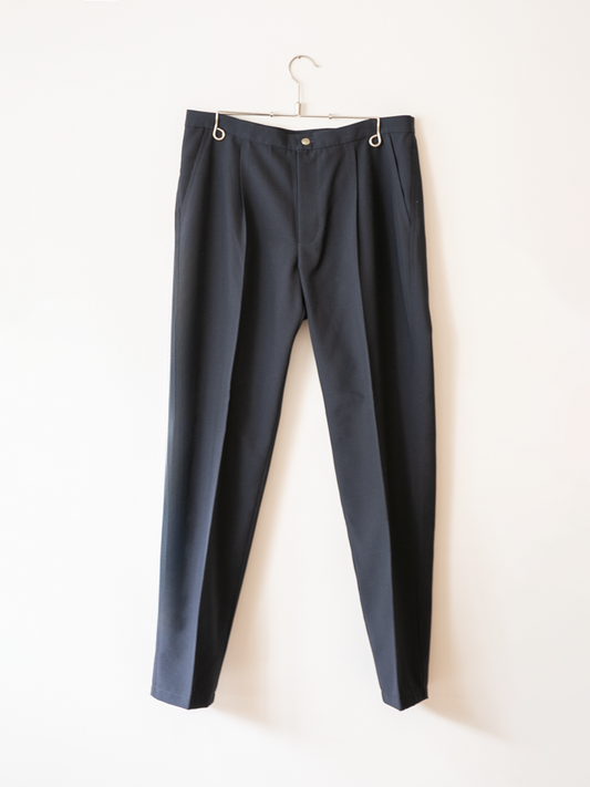 ooe メンズ テーパードパンツ