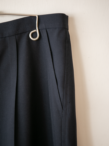 ooe メンズ テーパードパンツ