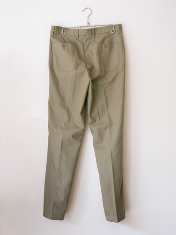 ooe メンズ 2タックテーパードパンツ