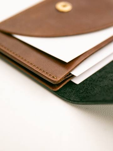 forme Card case (Cordovan Black)