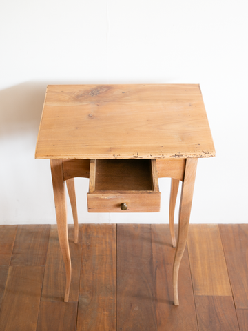 Cherry side table / チェリーサイドテーブル